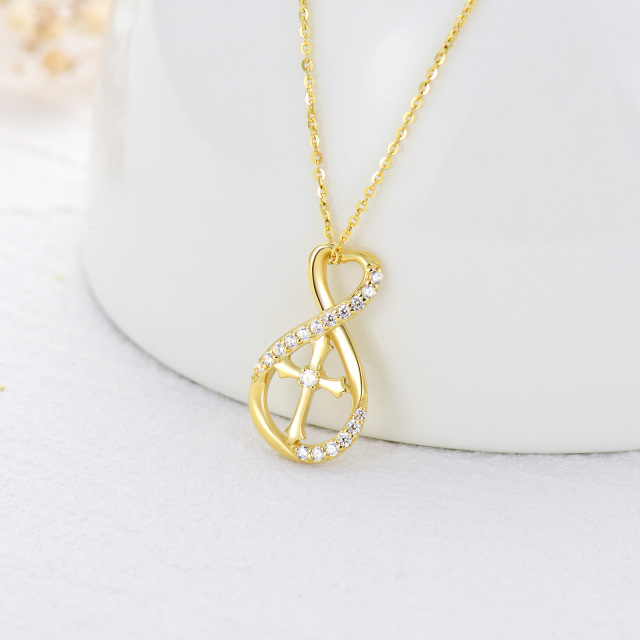 Colar com pingente de cruz de moissanite em ouro amarelo 10K para mulheres-3