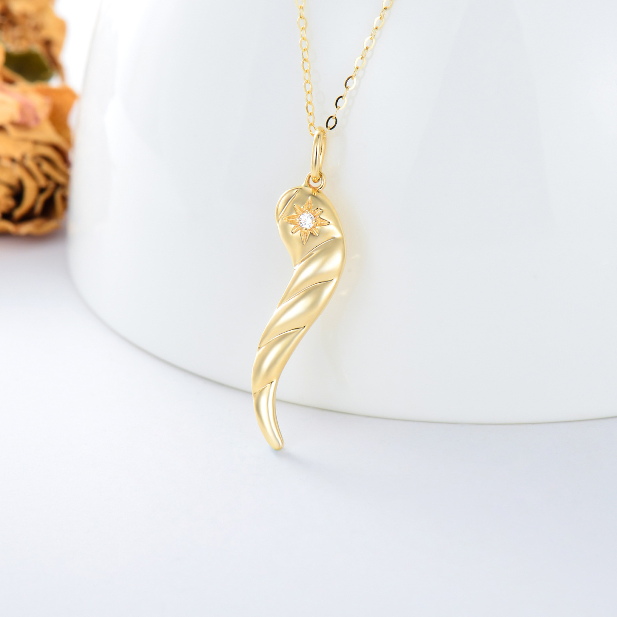 14K Gold Oval Shaped Cubic Zirconia Feather Pendant Necklace-4