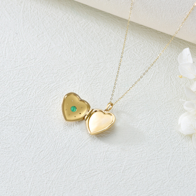 Colar de bolso com foto personalizada em forma de coração de zircónias cúbicas em ouro de-4