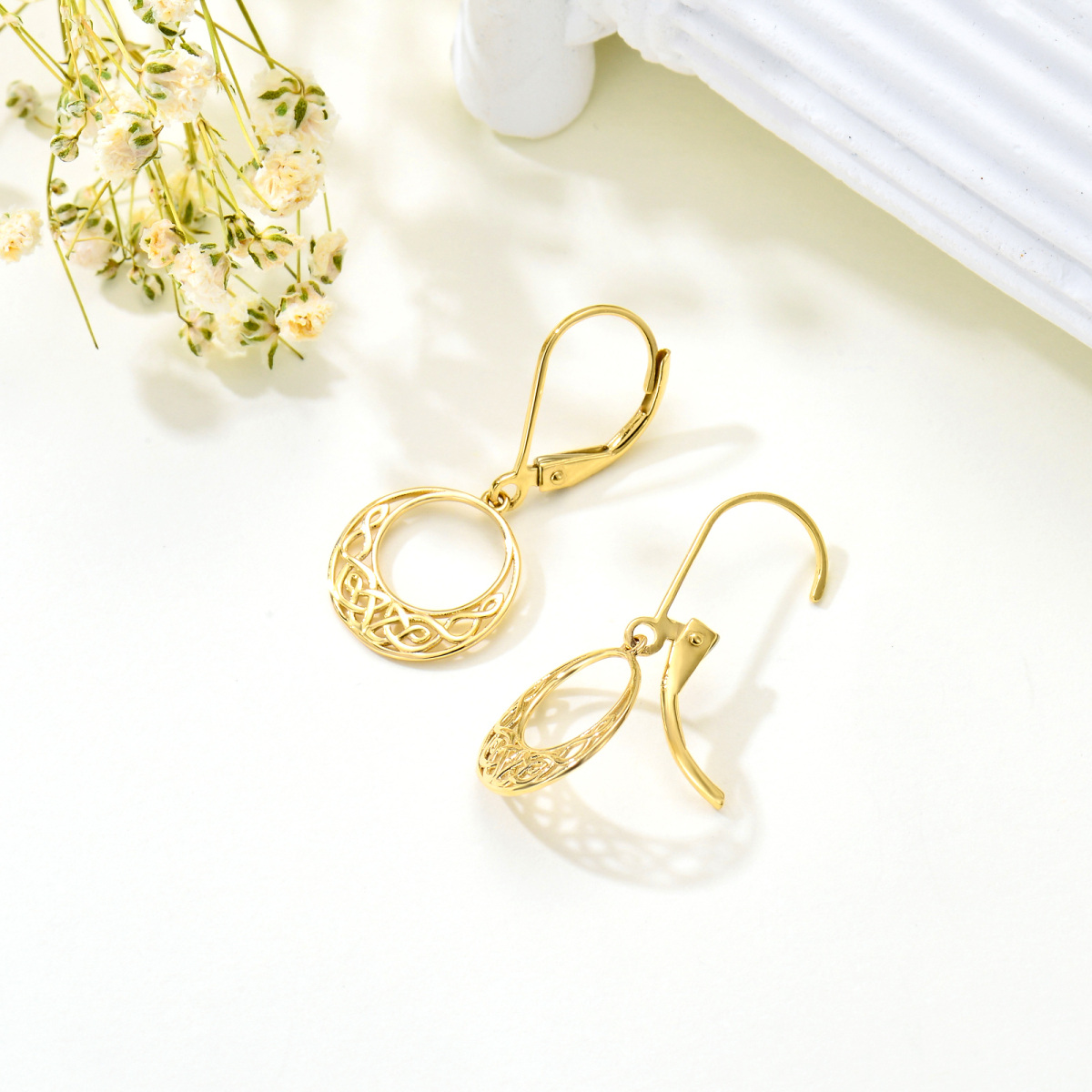 Boucles d'oreilles pendantes nœud celtique en or 14K-4