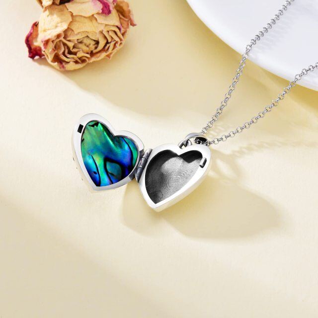 Colar de prata esterlina em forma de coração de borboleta com concha de abalone e gravura personalizada com foto-3