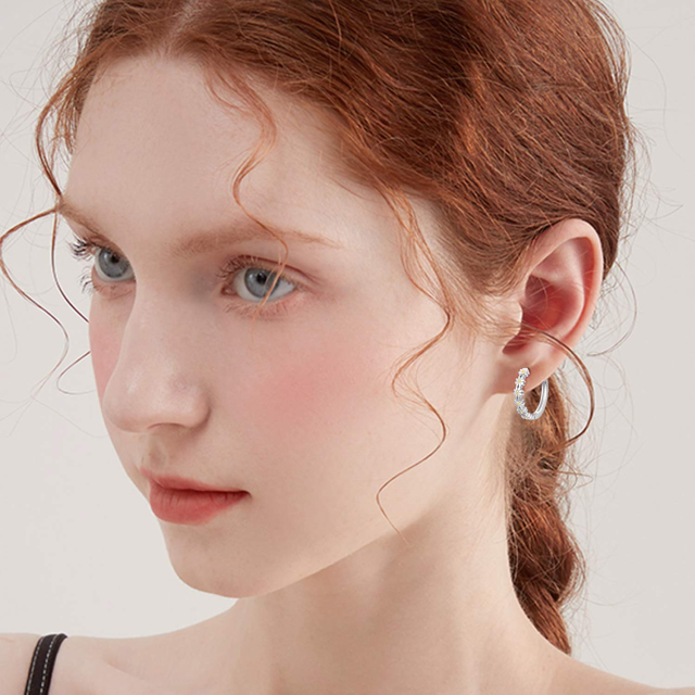 Verstellbare hypoallergene Gänseblümchen-Ohrringe aus S925-Sterlingsilber für Damen-3
