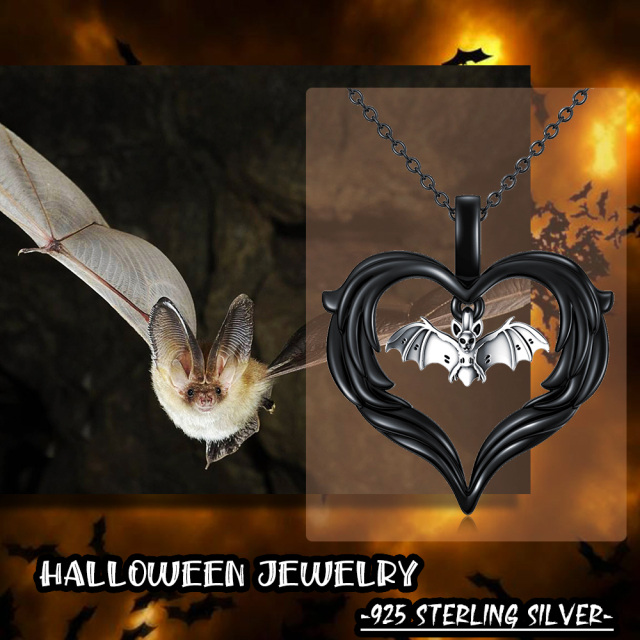 Colar de prata esterlina com pingente de morcego e coração em dois tons-5