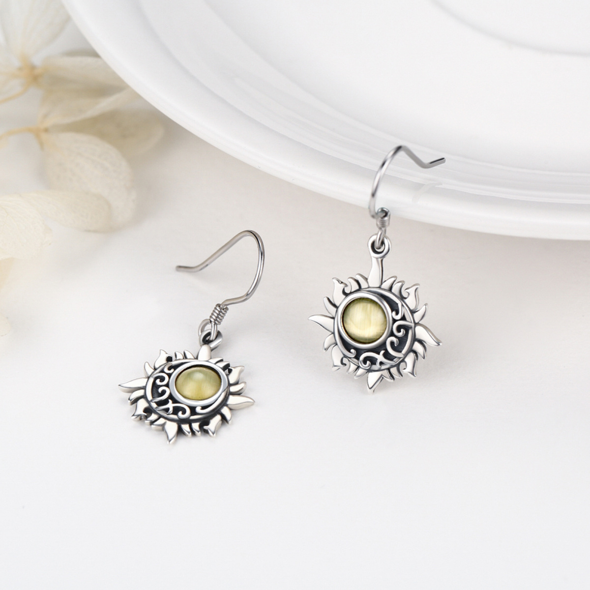 Sterling Silver Circular Shaped Cat's Eye Stone Sun Drop Earrings-4