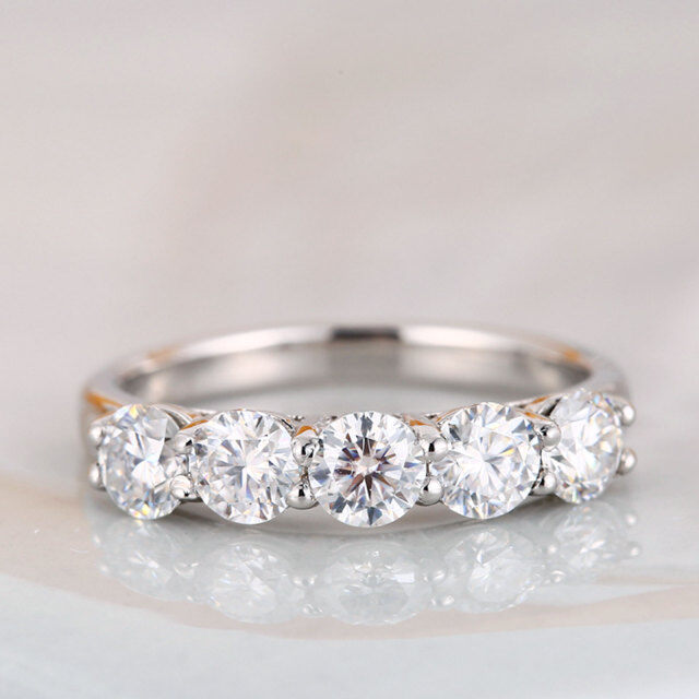 10K White Gold Round Moissanite Couple Wedding Ring-3