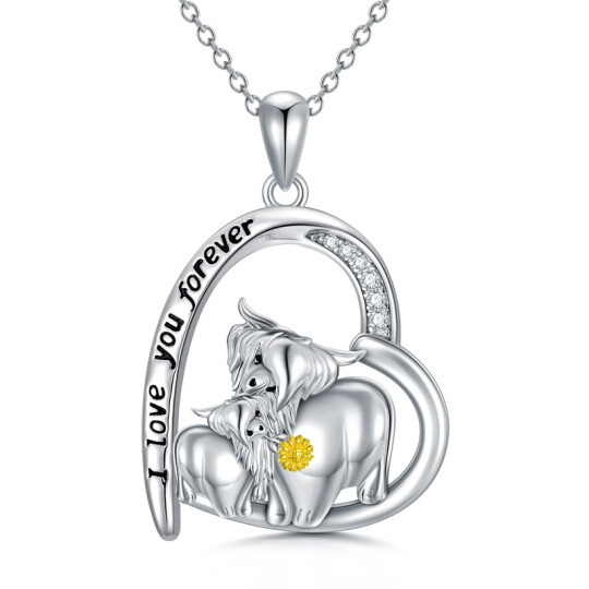 Collier avec pendentif en forme de cœur en forme de tournesol et de vache des Highlands en argent sterling et oxyde de zirconium avec mot gravé