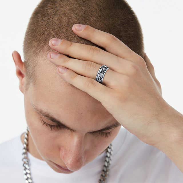 Anillo de calavera de plata de ley para hombre-1