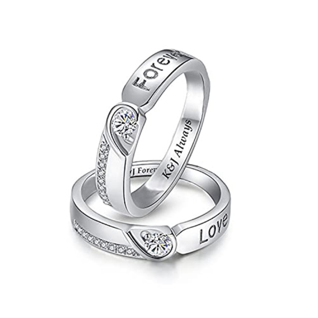 Conjunto de dois anéis de casal combinando em prata esterlina para ele e ela-0