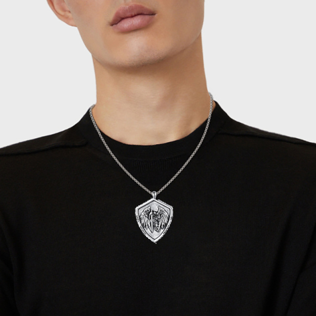 Collar con colgante de escudo de San Miguel de plata de ley con palabra grabada para hombre-1