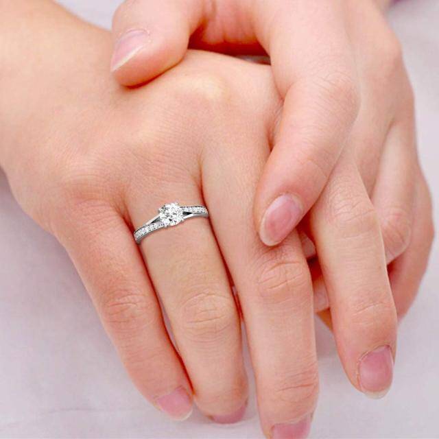 Sterling Silver Circular Shaped Moissanite Couple Engagement Ring-2