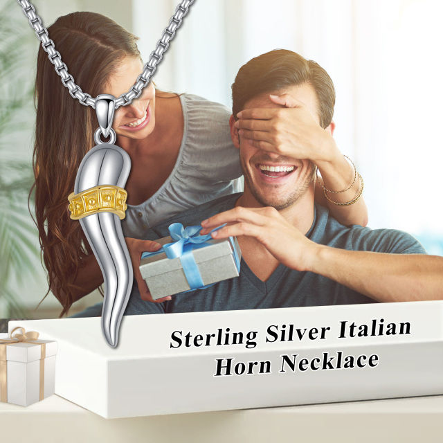 Colar de prata esterlina com pingente de sorte em chifre italiano de dois tons-4