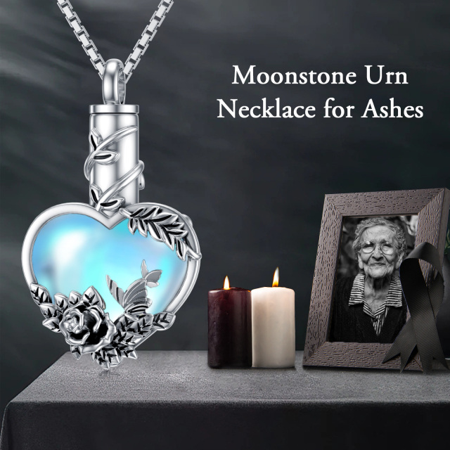 Plata de ley en forma de corazón Moonstone Rose y corazón Urna collar-3