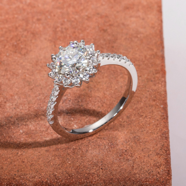 Aliança de casamento de girassol Moissanite em formato circular em ouro branco 10K-5