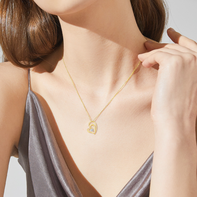 Collier pendentif coeur en forme de coeur en or 14 carats avec zircone cubique-1