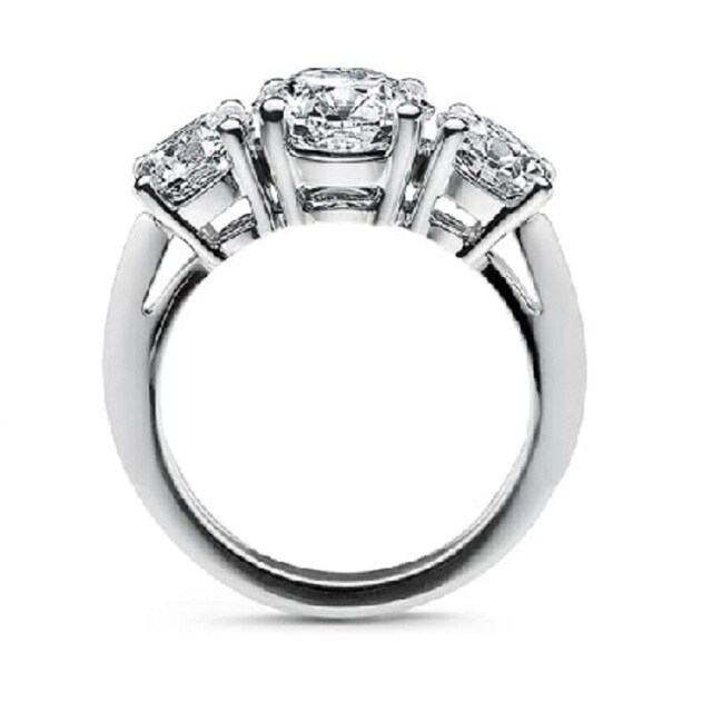 9K White Gold Moissanite Engagement Ring-3