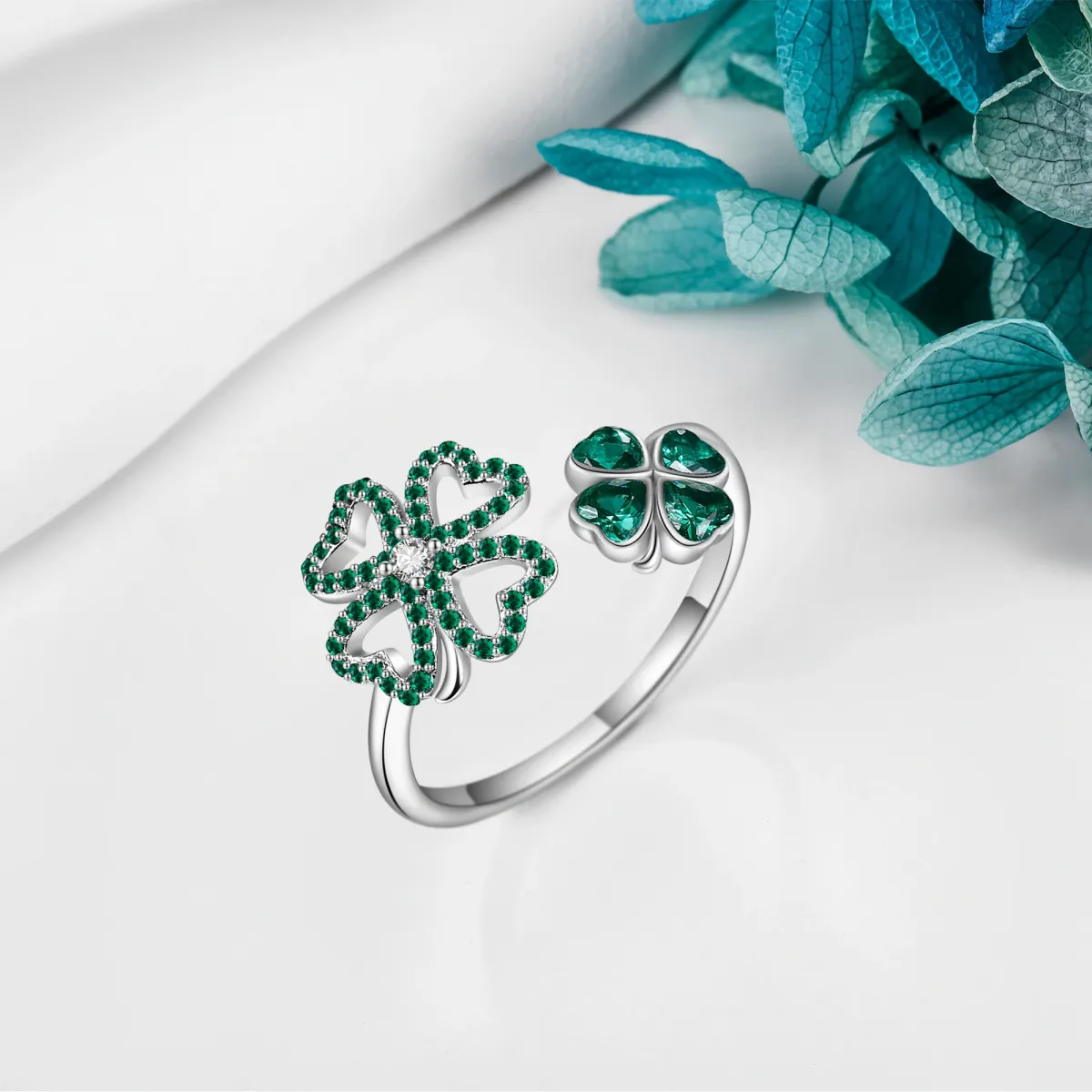 Sterling Silver Zircon Four-leaf Clover Open Ring-3