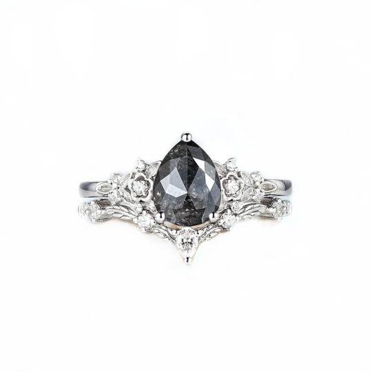 Anillo de diamantes Herkimer en plata de ley