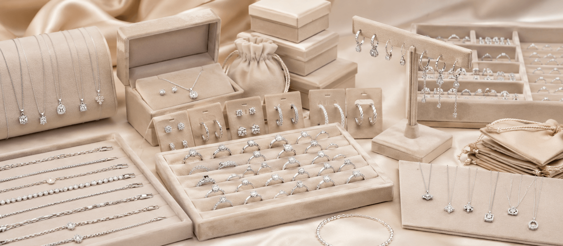 Retail replenishment jewelry products